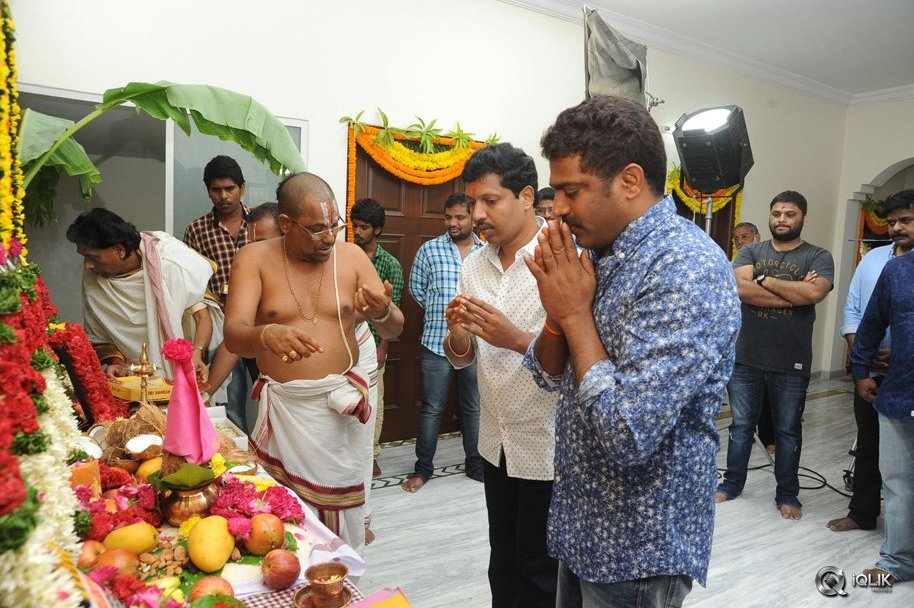 Chuttalabbayi-Movie-Opening-Photos